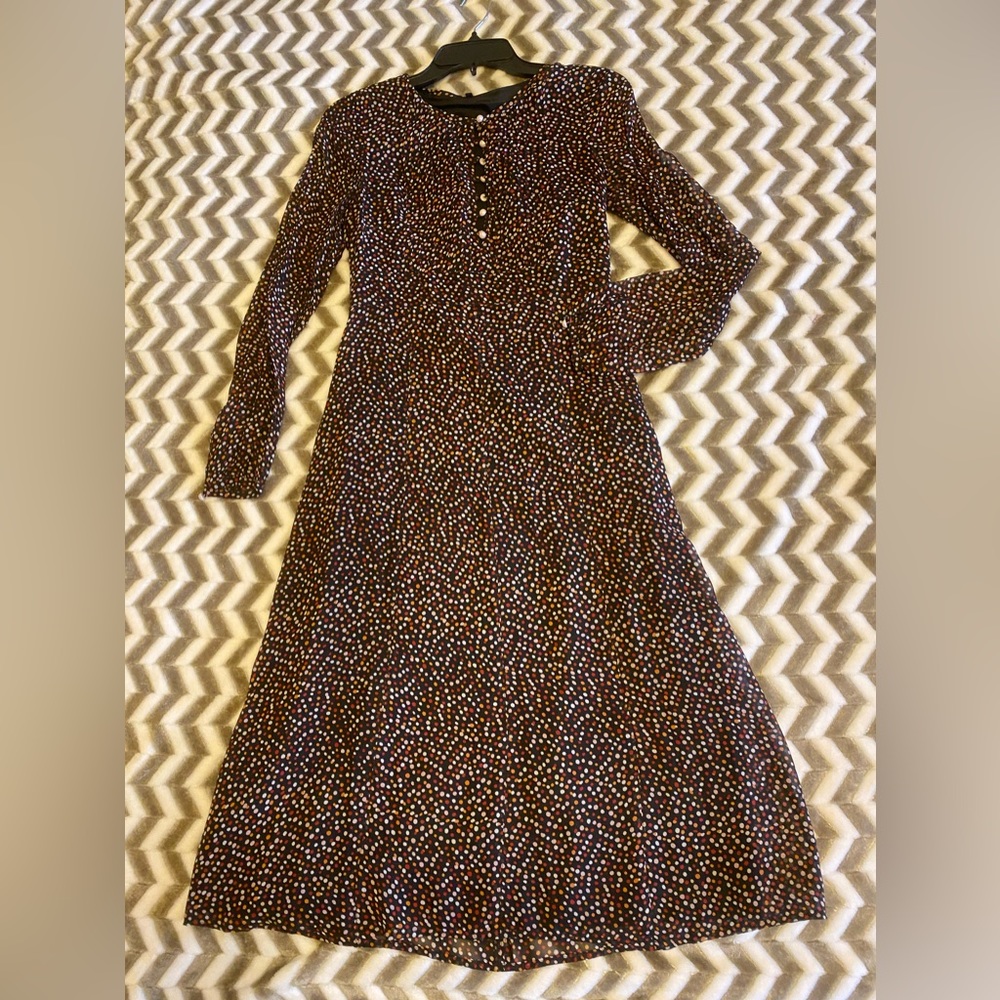THEORY polka dot midi dress in silk chiffon with lining. Mint condition …